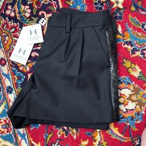 HALSTON HERITAGE WOOL SHORTS W/ SEQUIN DETAIL SZ 2